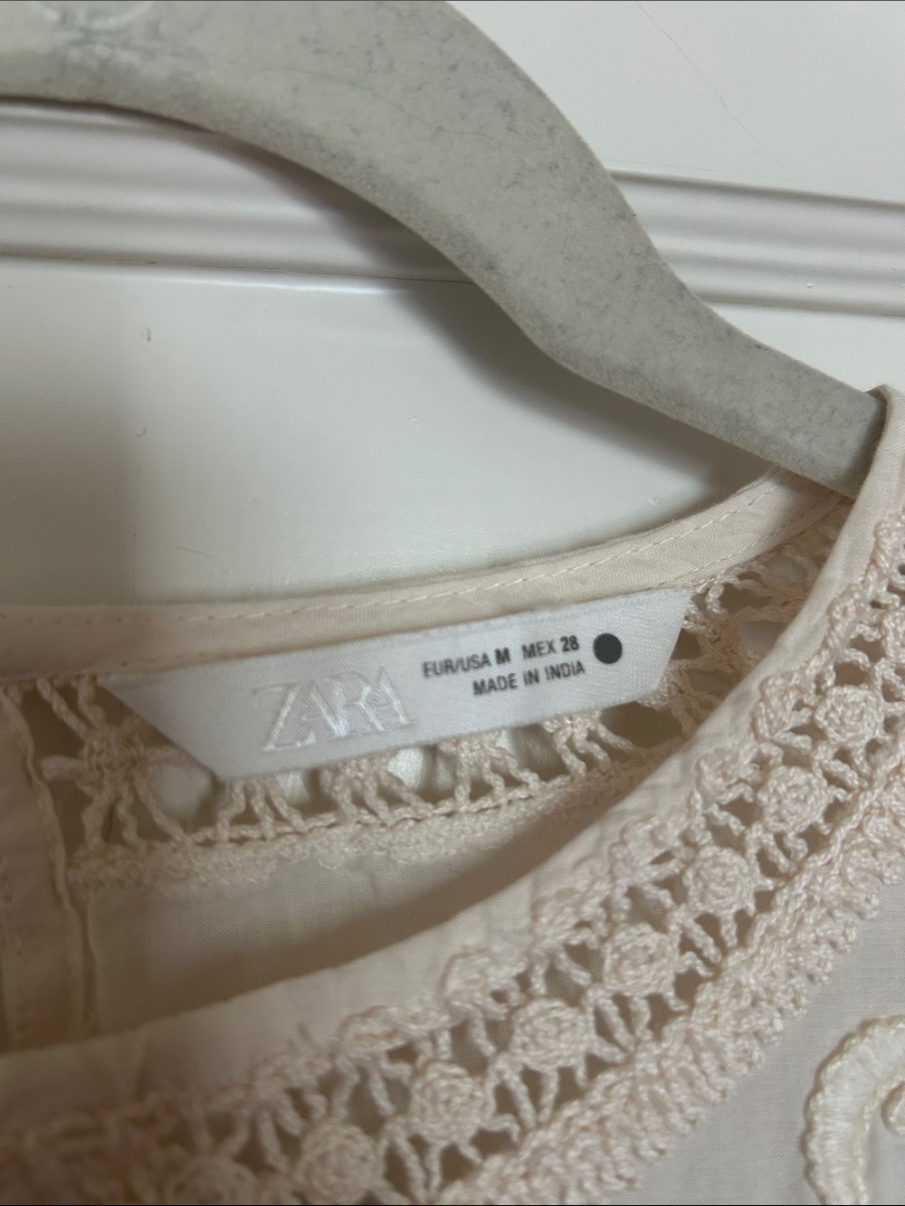 Zara Lace-Trim Embroidered Sleeveless Top - Cream - Picture 2 of 4